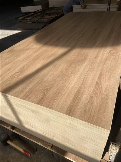 18mm bwa grenn Melamine papye plywood faktori